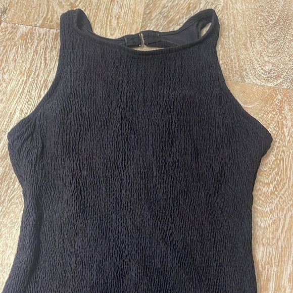 Vintage Jantzen textured swimsuit black small vintage size 8 - Picture 2 of 5